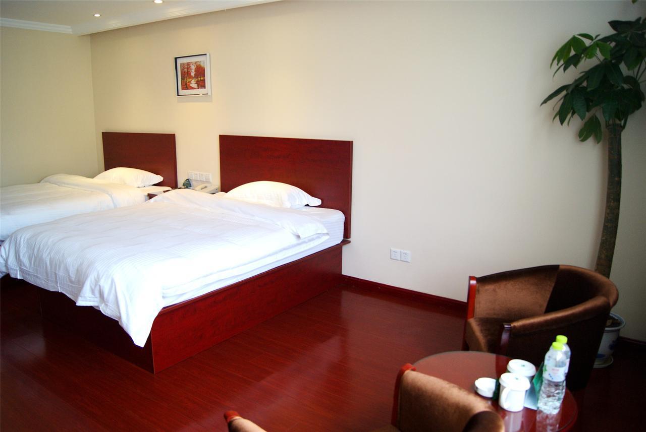 Greentree Inn High Tech Changzhi Road Subway Station Business Hotel 太原 エクステリア 写真