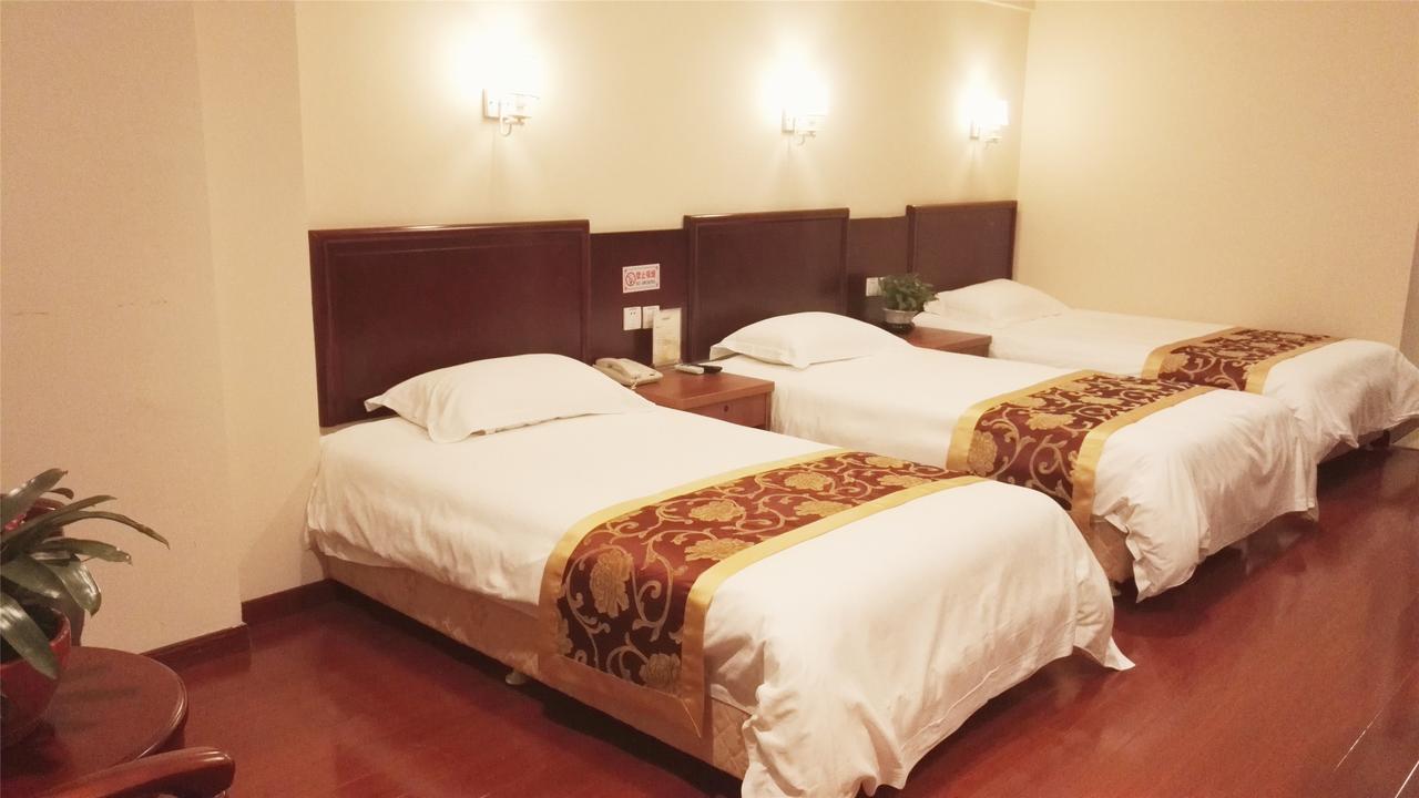 Greentree Inn High Tech Changzhi Road Subway Station Business Hotel 太原 エクステリア 写真