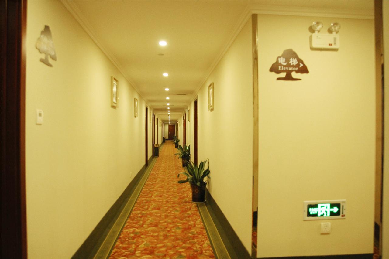 Greentree Inn High Tech Changzhi Road Subway Station Business Hotel 太原 エクステリア 写真