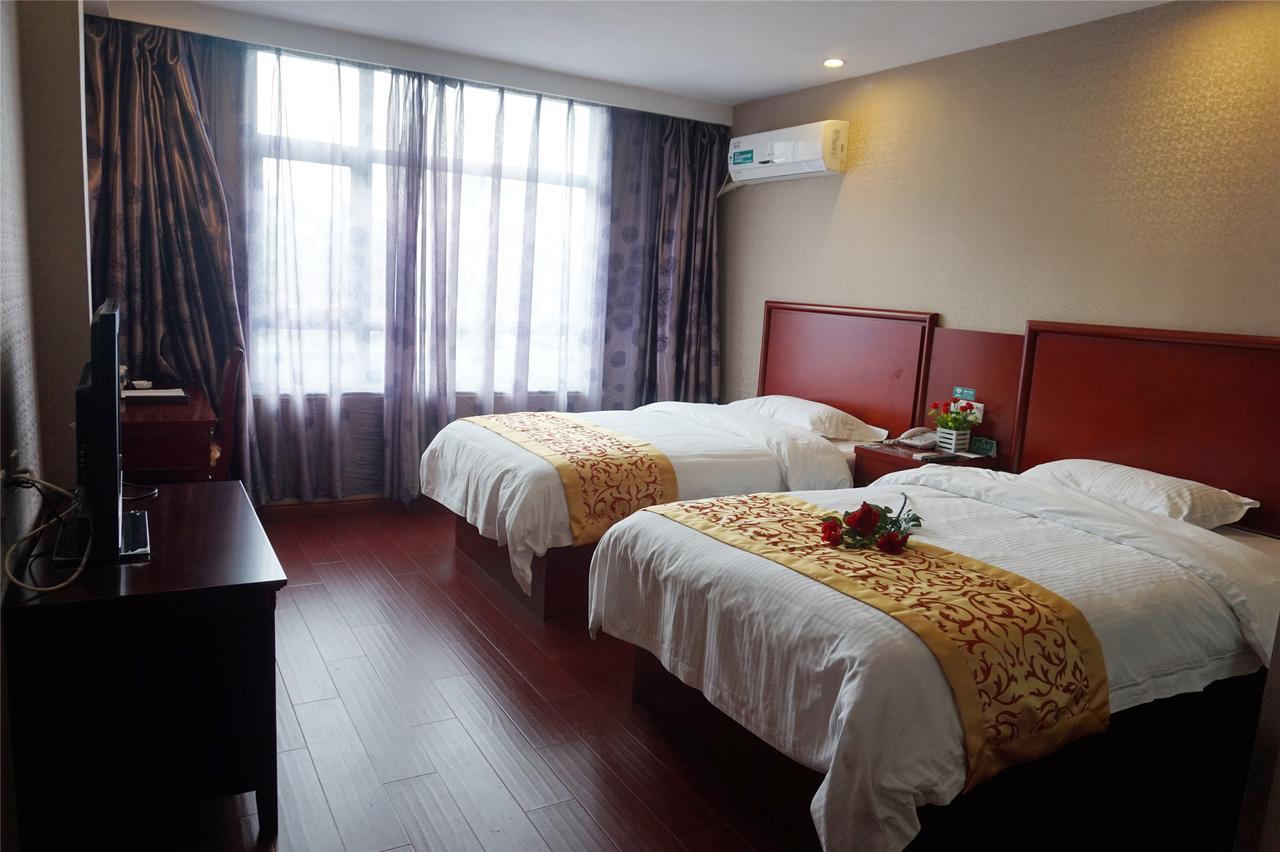 Greentree Inn High Tech Changzhi Road Subway Station Business Hotel 太原 エクステリア 写真